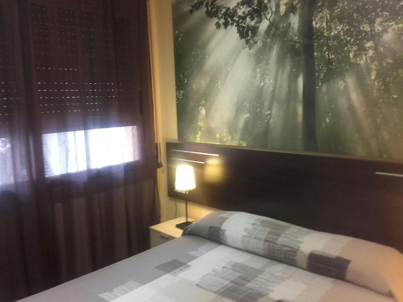 Pension Avenida Vilafranca del Penedès Chambre photo