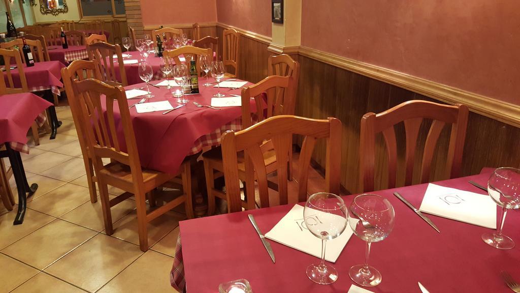 Pension Avenida Vilafranca del Penedès Extérieur photo