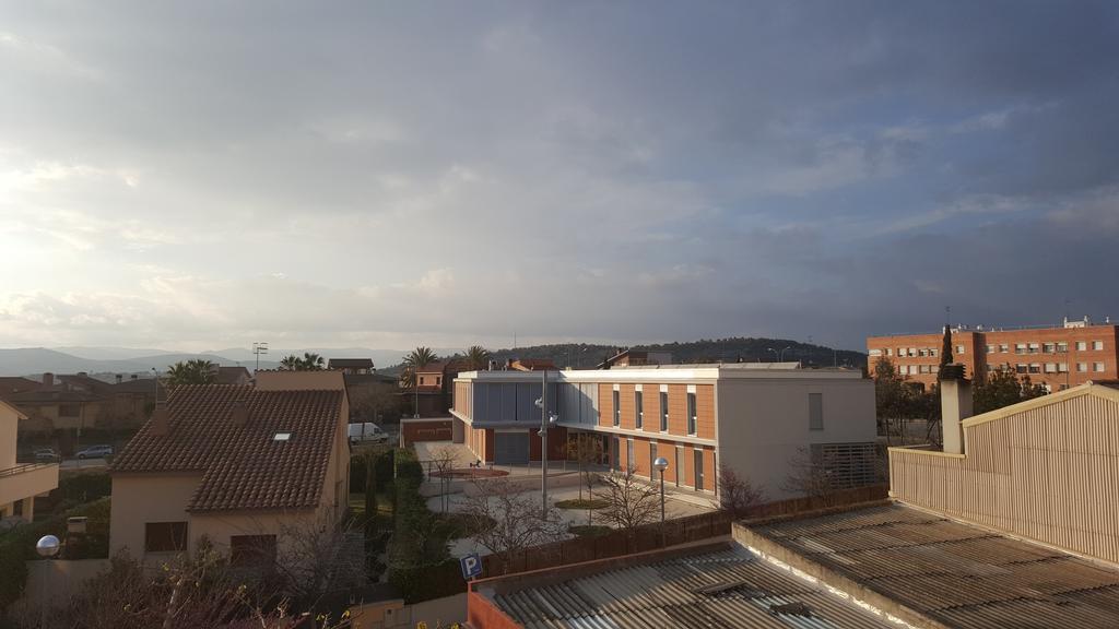 Pension Avenida Vilafranca del Penedès Extérieur photo